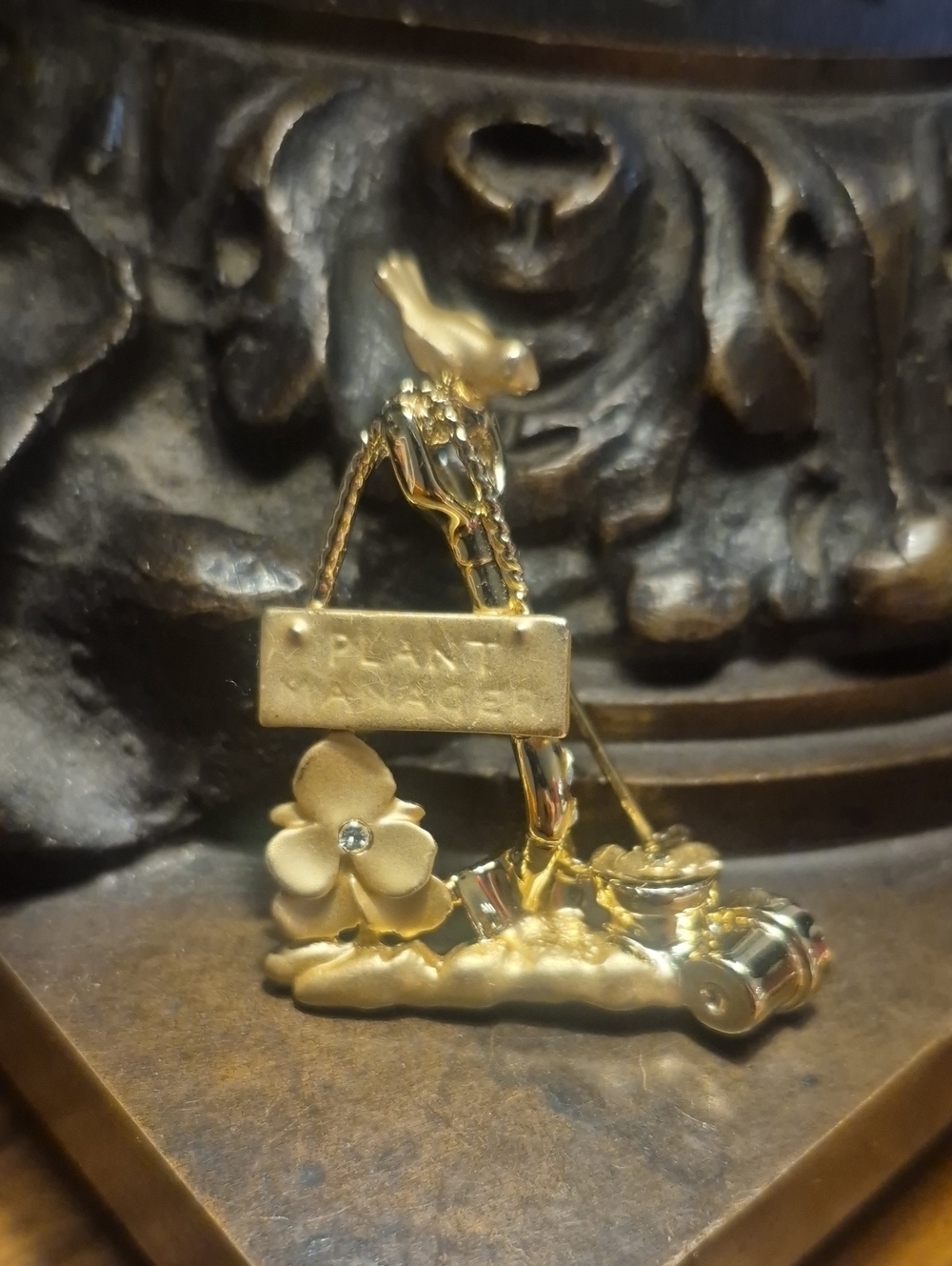 AJC Vintage 1980s Gold Plant Manager Gardening Pin Brooch